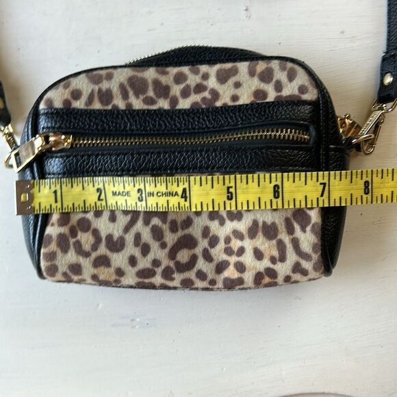 Steve Madden Leopard Print Small Crossbody Bag - Picture 12 of 13